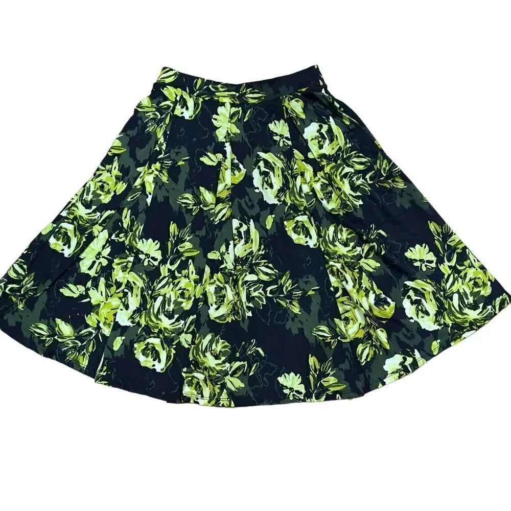 LuLaRoe Pleated A-Line Mini Skirt XSMALL